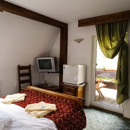 Πανσιόν Pensiunea Casa Noastra